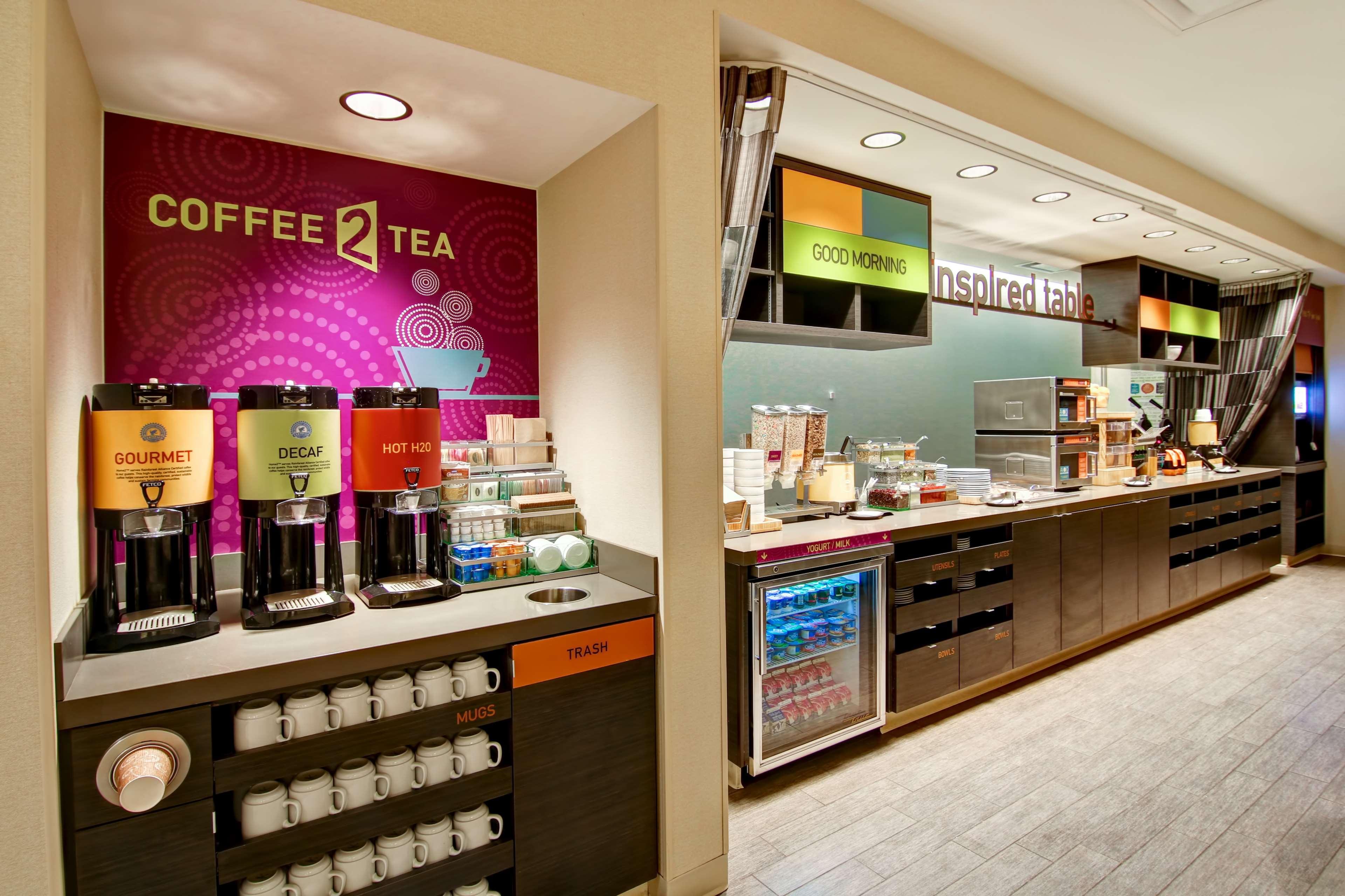 西埃德蒙顿希尔顿欣庭套房酒店 外观 照片